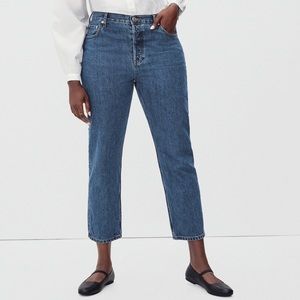 The Curvy Everlane 90s Cheeky Jeans